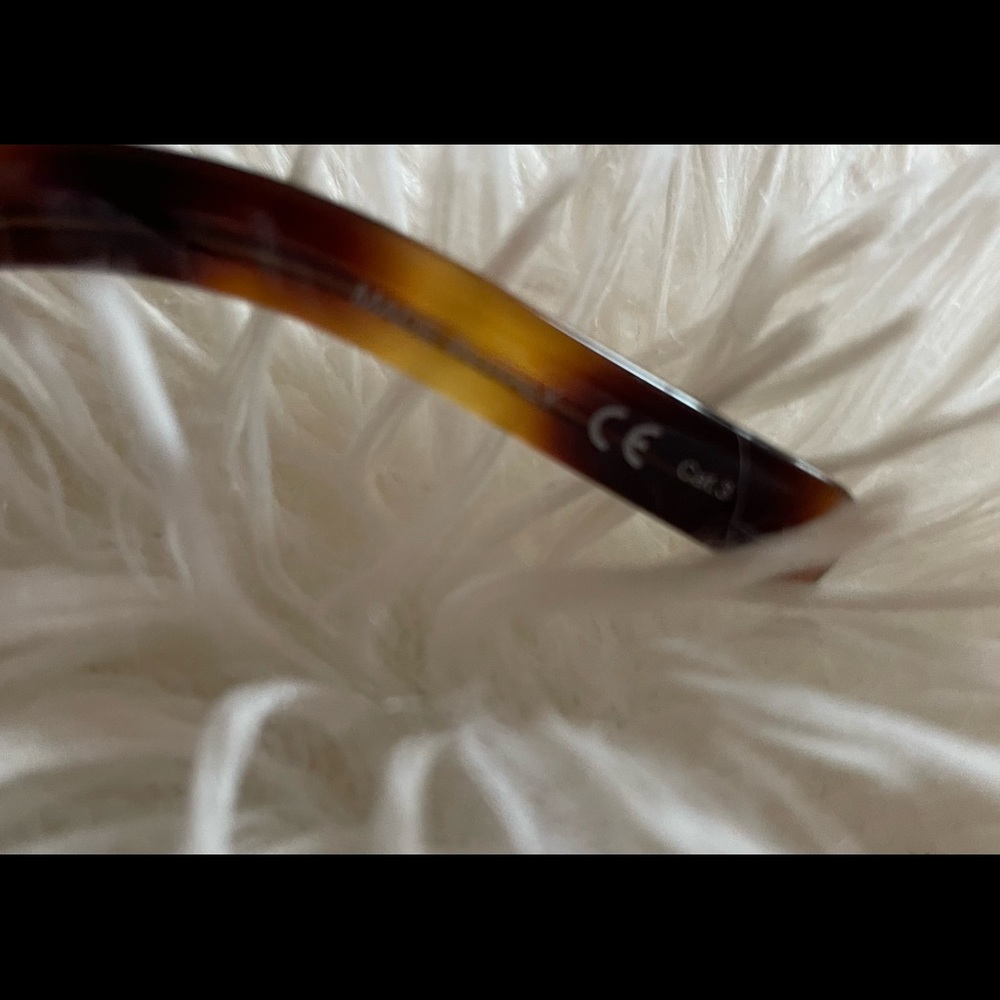 Saint Laurent “Authentic” Sunglasses - Picture 6 of 7